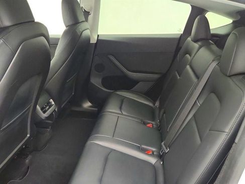 Used 2023 Tesla Model Y Long Range AWD/4WD image 26