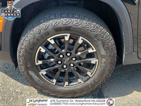 Certified 2024 Chevrolet Traverse Z71 w/ Enhanced Driving Package AWD/4WD image 35