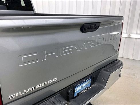 Certified 2025 Chevrolet Silverado 3500 LT image 31