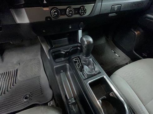 Used 2019 Toyota Tacoma SR image 16