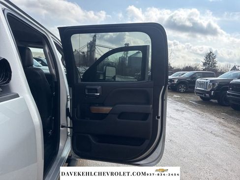 Used 2019 Chevrolet Silverado 2500 LTZ w/ Duramax Plus Package image 30
