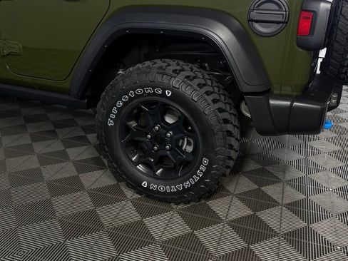 Used 2023 Jeep Wrangler Unlimited w/ Cold Weather Group AWD/4WD image 41