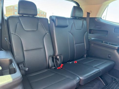 Used 2022 Kia Telluride S AWD/4WD image 11