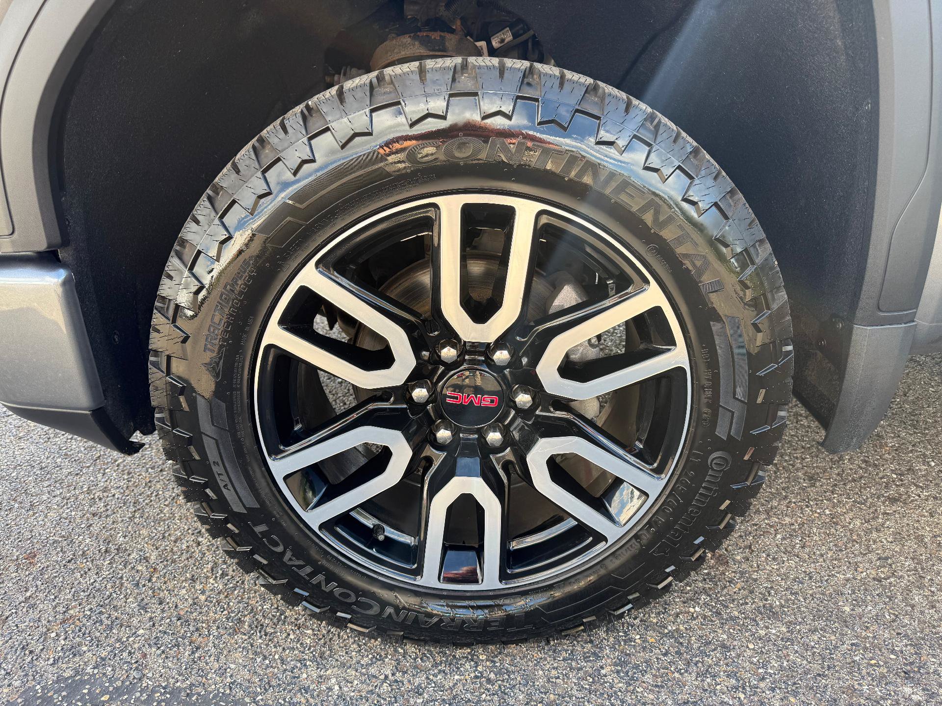 Used 2021 GMC Sierra 1500 AT4 AWD/4WD image 9