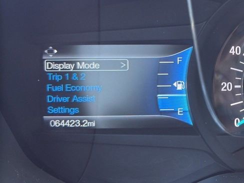 Used 2016 Ford Fusion SE image 11