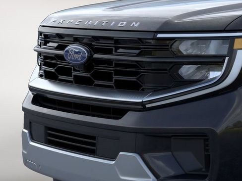 New 2026 Ford Expedition Max Platinum w/ Driver's Package AWD/4WD image 17