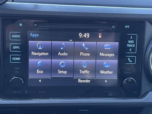 Used 2019 Toyota Tacoma TRD Off-Road w/ Technology Package AWD/4WD image 26