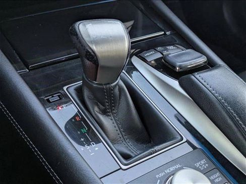 Used 2015 Lexus LS 460 AWD w/ F Sport Package image 12