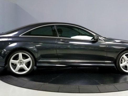 Used 2011 Mercedes-Benz CL 550 4MATIC image 7