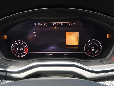 Used 2019 Audi SQ5 Prestige w/ Prestige Package AWD/4WD image 37