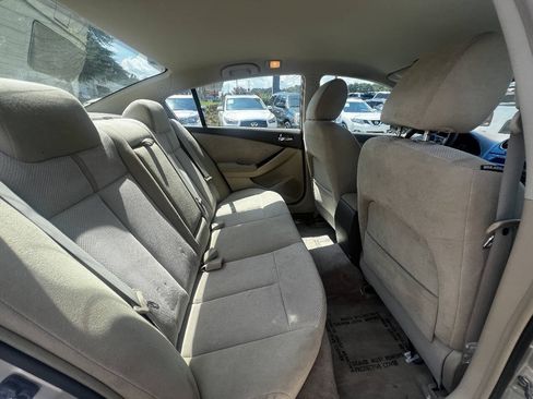 Used 2009 Nissan Altima 2.5 S w/ Convenience Pkg FWD image 11