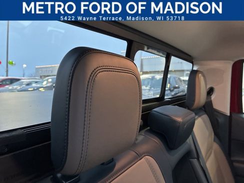 Used 2025 Ford Maverick Lariat w/ 4K Tow Package image 46