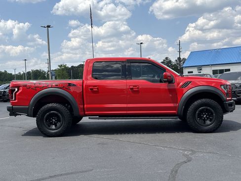 Used 2018 Ford F150 Raptor w/ Equipment Group 802A Luxury AWD/4WD image 36