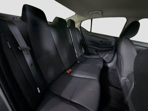 Used 2025 Nissan Sentra S image 27