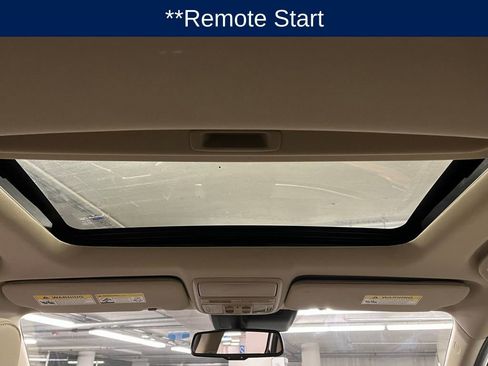 Used 2018 Honda CR-V Touring image 9