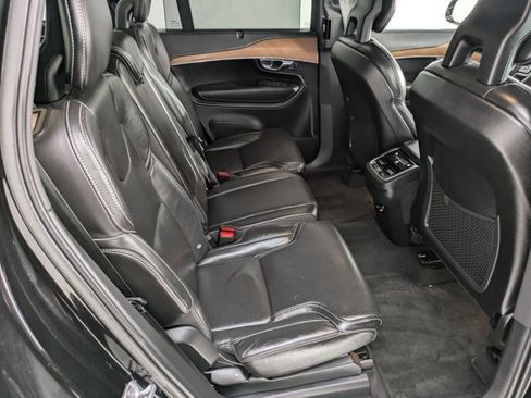 Used 2017 Volvo XC90 T6 Inscription w/ Vision Package image 18