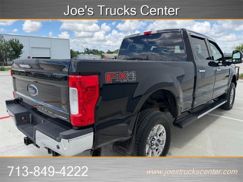 Used 2017 Ford F350 XLT w/ XLT Premium Package AWD/4WD image 44