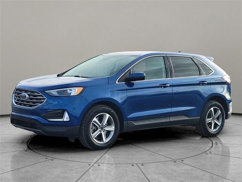 Certified 2022 Ford Edge SEL w/ Convenience Package image 3