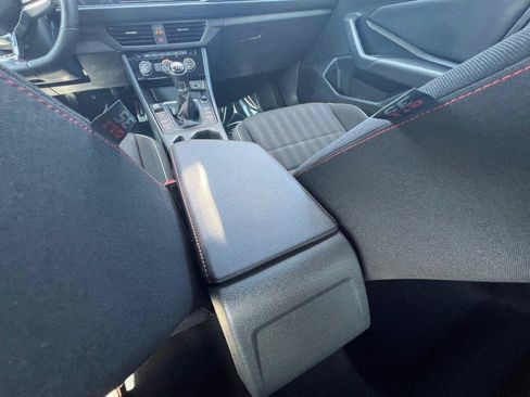 Used 2019 Volkswagen Jetta GLI FWD image 20