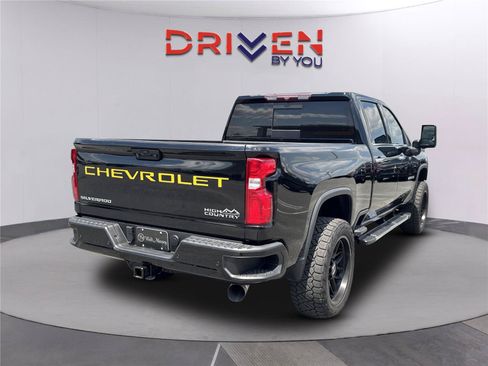 Used 2022 Chevrolet Silverado 2500 High Country AWD/4WD image 4