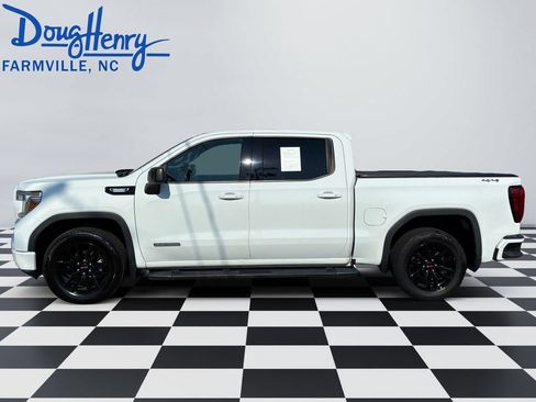 Used 2021 GMC Sierra 1500 Elevation w/ LPO, Elevation Black Package AWD/4WD image 2
