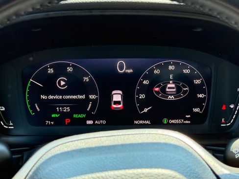 Used 2025 Honda Accord Sport image 30