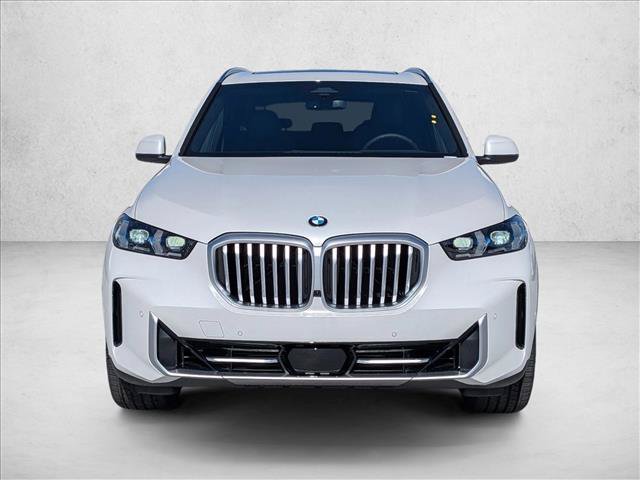 Used 2026 BMW X5 xDrive40i w/ Parking Assistance Package AWD/4WD image 6
