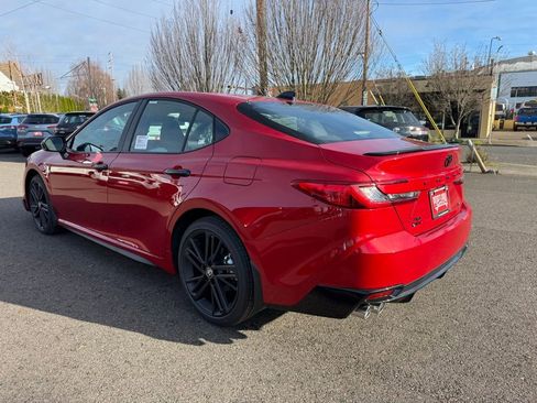 New 2026 Toyota Camry Hybrid image 4