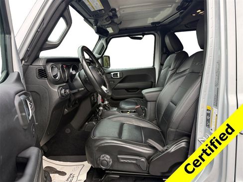 Certified 2022 Jeep Gladiator Overland w/ Popular Equipment Package image 9