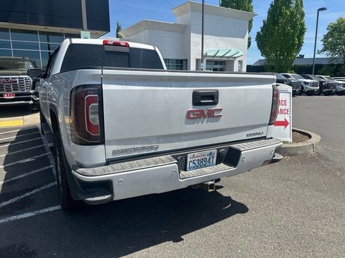 Used 2017 GMC Sierra 1500 Denali AWD/4WD image 7