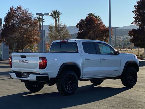 New 2026 GMC Canyon Elevation w/ Convenience Package image 13