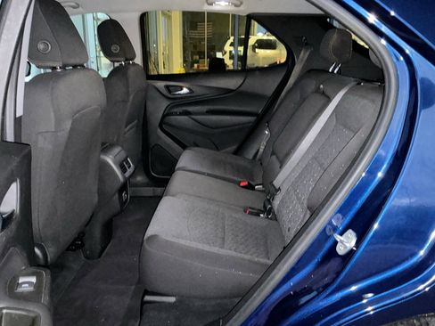Used 2022 Chevrolet Equinox LT image 18