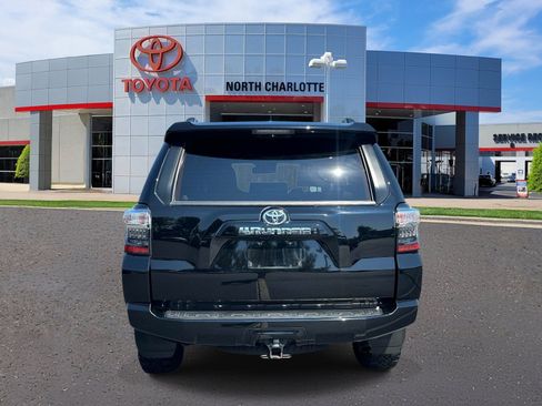 Used 2021 Toyota 4Runner SR5 Premium AWD/4WD image 5