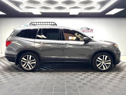 Used 2017 Honda Pilot Touring image 15