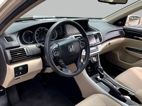 Used 2013 Honda Accord EX-L image 18
