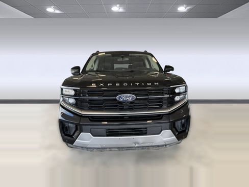 Certified 2025 Ford Expedition Max Platinum AWD/4WD image 6