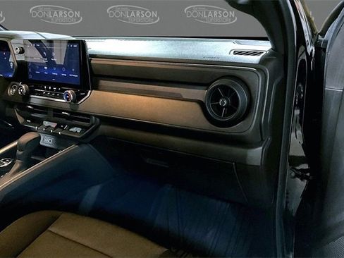 Certified 2024 Chevrolet Colorado Trail Boss w/ Technology Package image 33