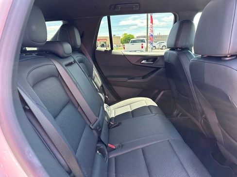 Certified 2025 Chevrolet Equinox LT w/ Convenience Package II FWD image 24