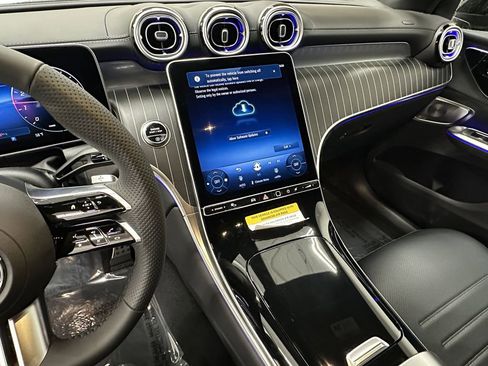 New 2026 Mercedes-Benz GLC 300 image 28