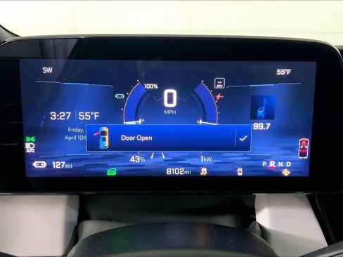 Used 2025 Chevrolet Equinox EV LT image 20