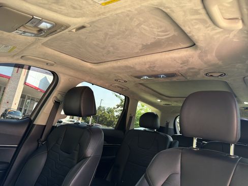 Used 2022 Kia Telluride SX w/ SX Prestige Package AWD/4WD image 35