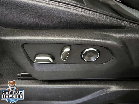 Used 2025 GMC Yukon Denali AWD/4WD image 33