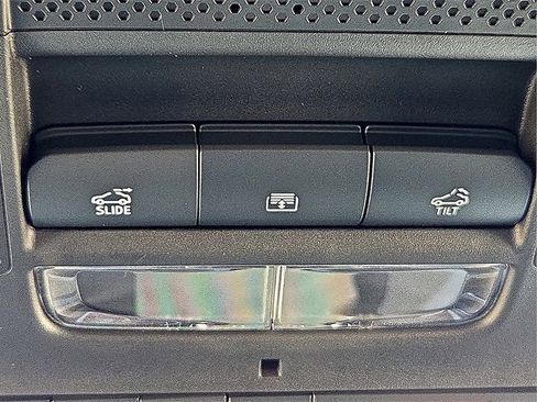 New 2026 Chevrolet Equinox ACTIV w/ Convenience Package III image 21