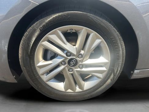 Used 2020 Hyundai Elantra SEL w/ Cargo Package (C1) FWD image 28