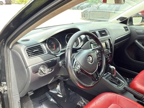 Used 2015 Volkswagen Jetta SEL image 13