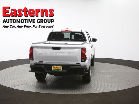 Used 2024 Chevrolet Colorado W/T w/ Technology Package RWD image 38