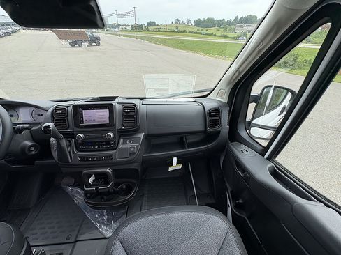 New 2025 RAM ProMaster 2500 FWD image 27