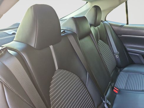 Used 2023 Toyota Camry SE FWD image 39