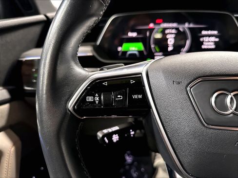 Used 2024 Audi Q8 e-tron Prestige w/ Prestige Package AWD/4WD image 19