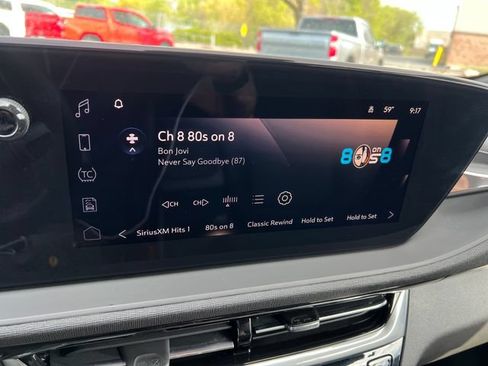 Certified 2024 Buick Envista Sport Touring w/ Convenience I Package FWD image 21